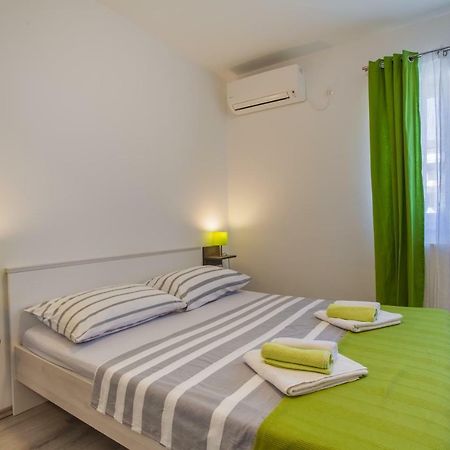Room Elelina Cres Extérieur photo